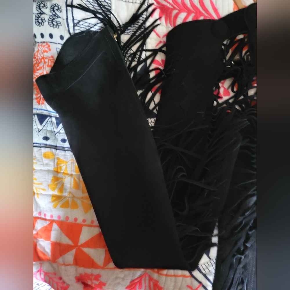 Absolutely Amazing " Hobby Horse" Black Suede Fringed Western Riding Chaps. - Picture 5 of 9